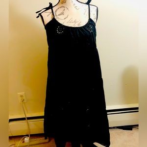 String tie dress